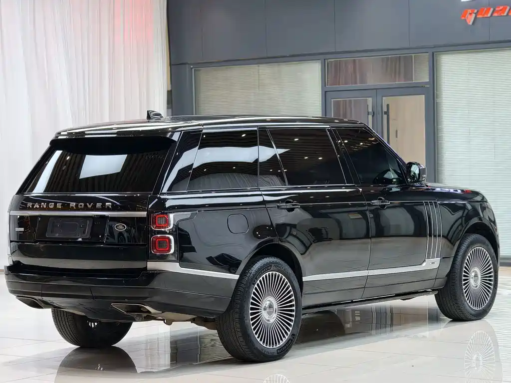 Land Rover Range Rover — миниатюра 11