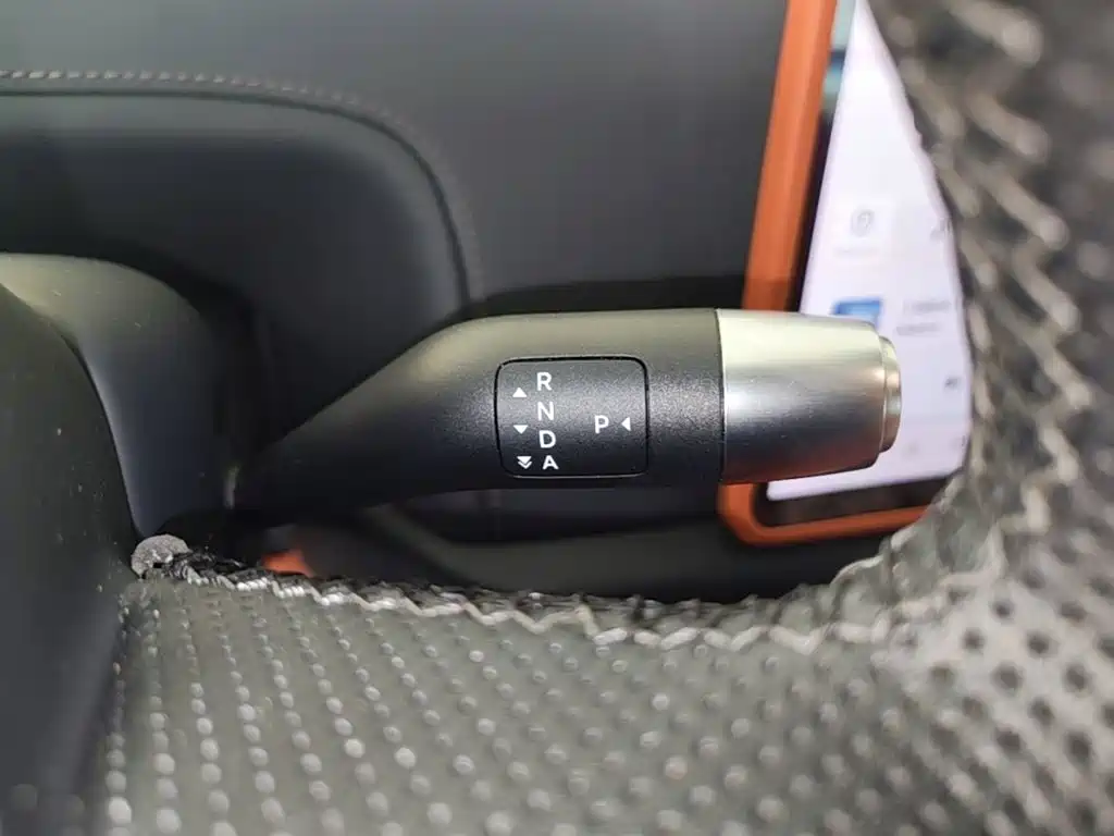 Li Auto Li L8 — миниатюра 14