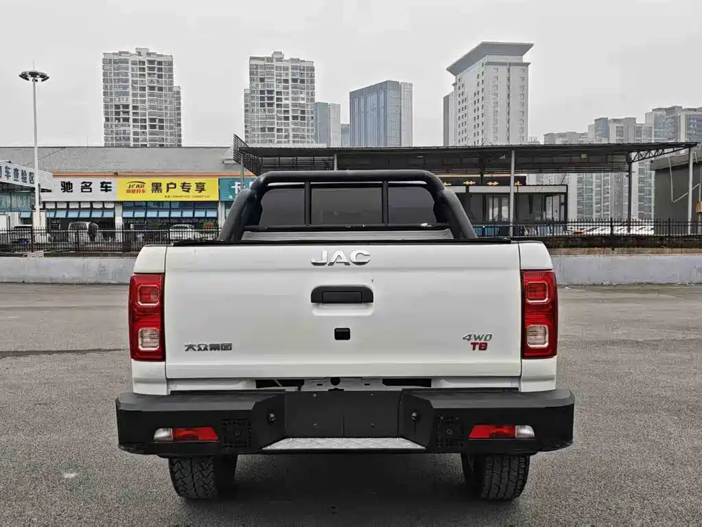 JIANGQI GROUP JAC T8