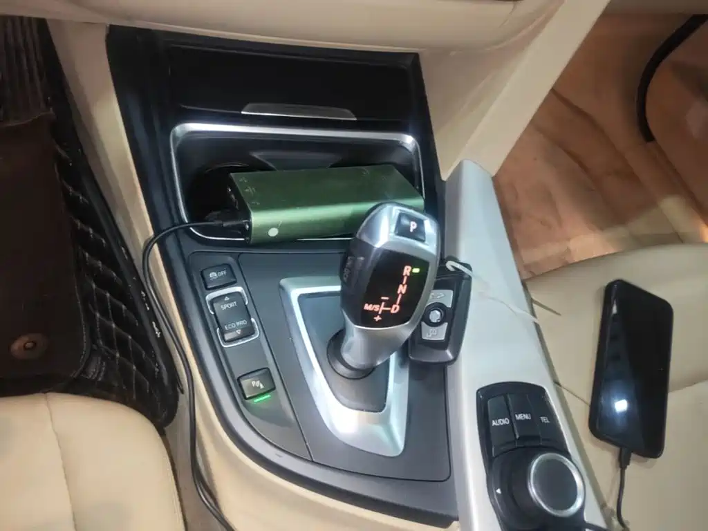 BMW 3 Series — миниатюра 14