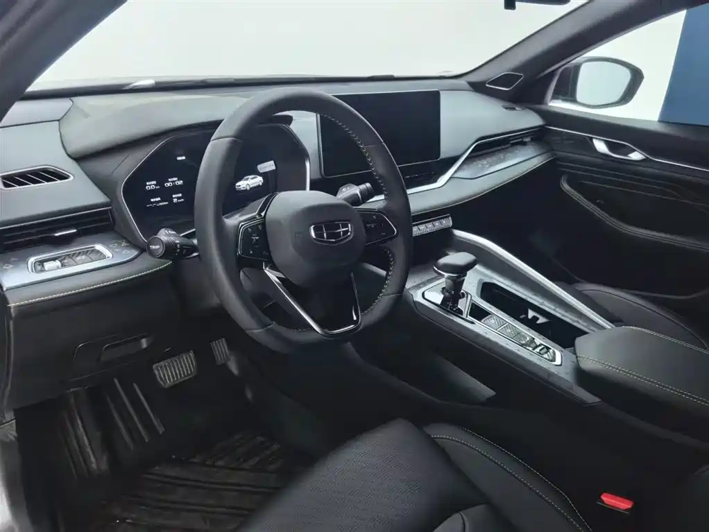 Geely Preface 2023 1.5TD