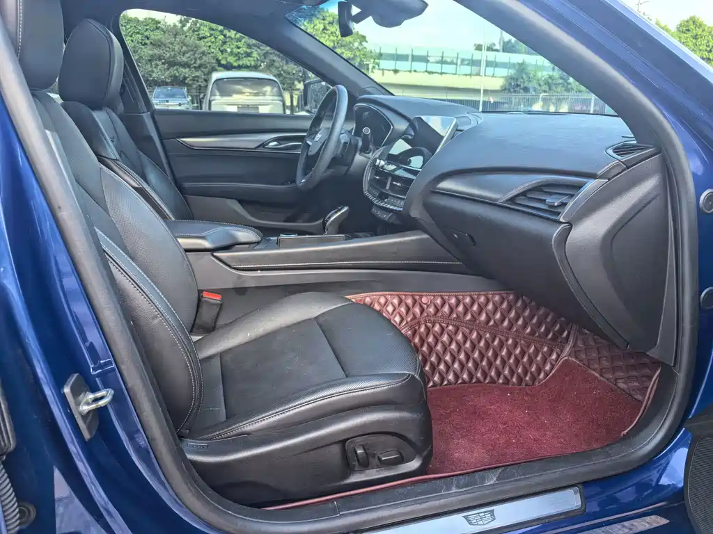 Cadillac CT5 — миниатюра 17