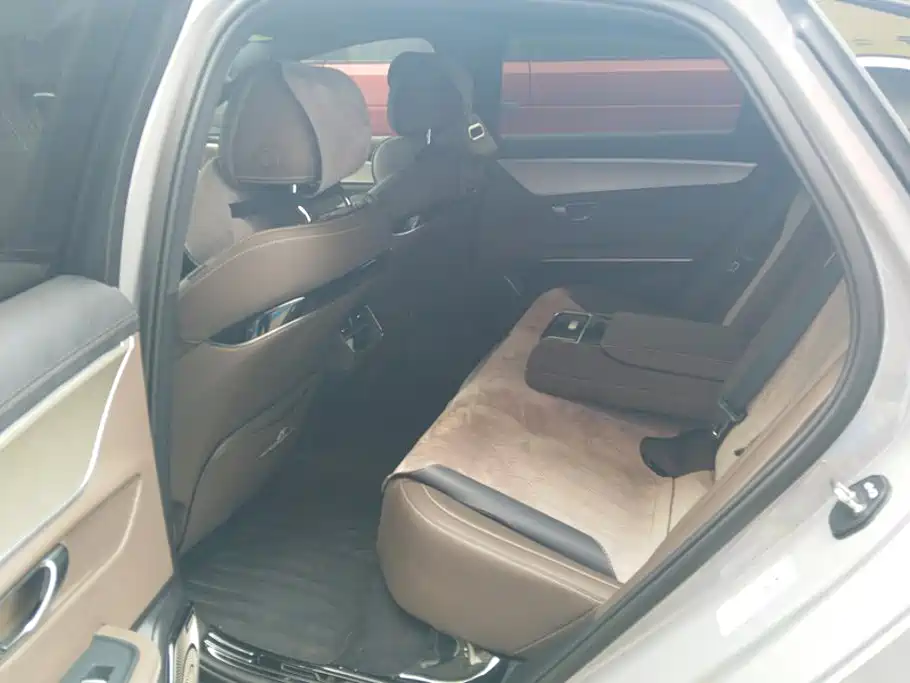 BYD Han — миниатюра 11