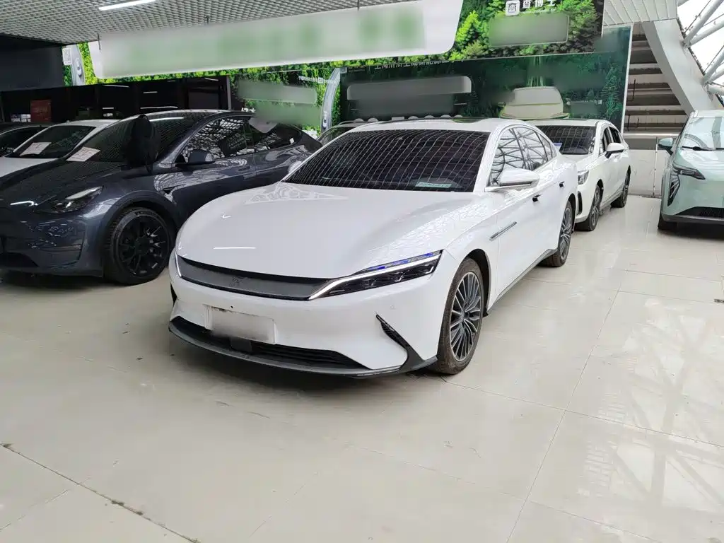 BYD Han — миниатюра 2