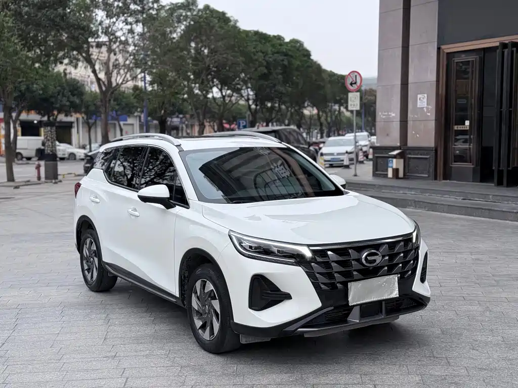GAC TRUMPCHI GS4
