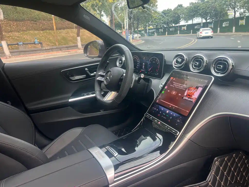 MERCEDES-BENZ C CLASS