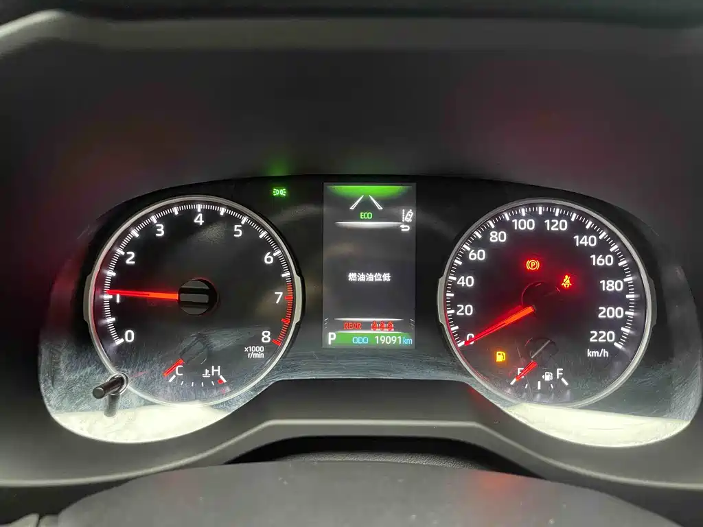 TOYOTA RAV4 RONGFANG