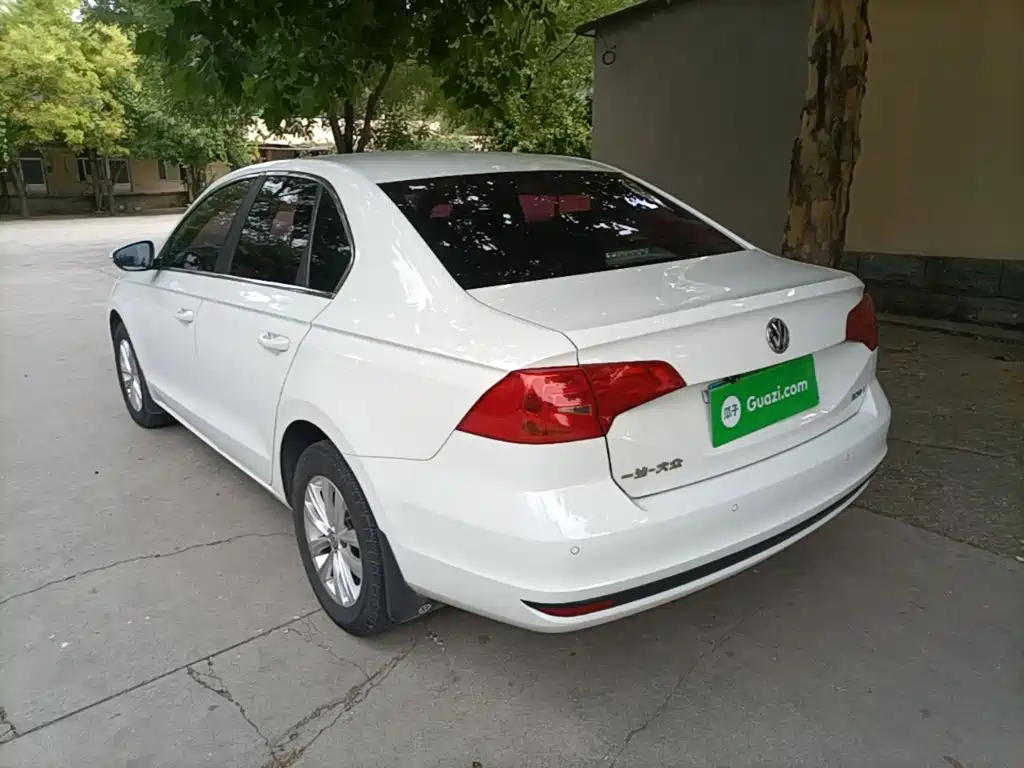 Volkswagen Bora — миниатюра 5