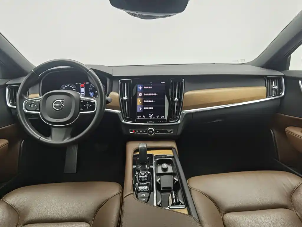 Volvo S90 — миниатюра 5
