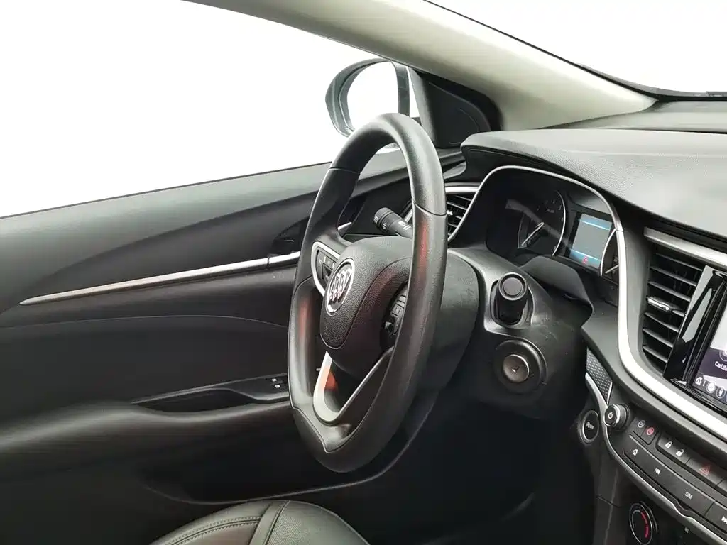 Buick Excelle — миниатюра 22