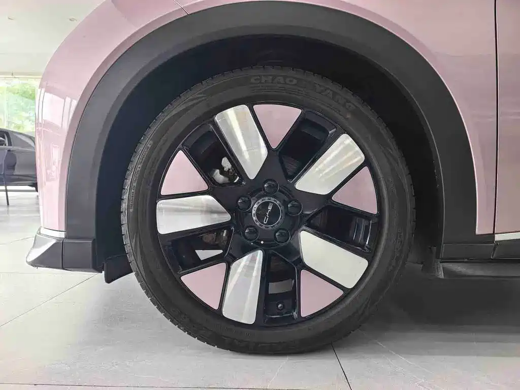 BYD Dolphin — миниатюра 11