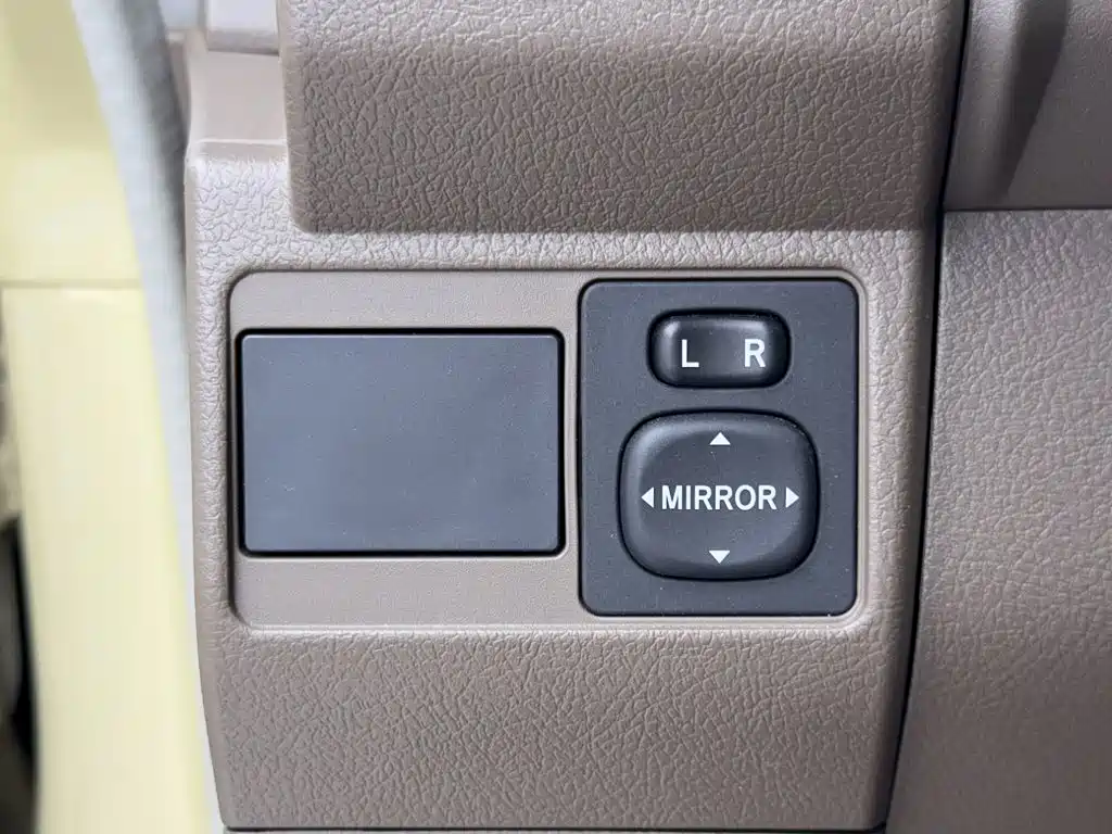 Toyota Land Cruiser — миниатюра 18