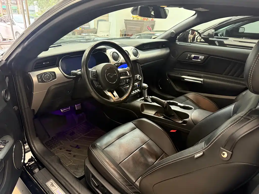 Ford Mustang 2020 2.3L EcoBoost