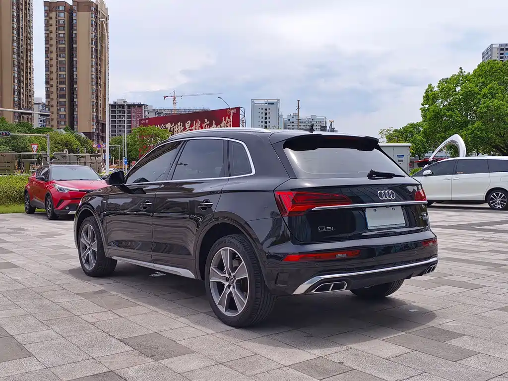 Audi Q5L 2021 45 TFSI Luxury