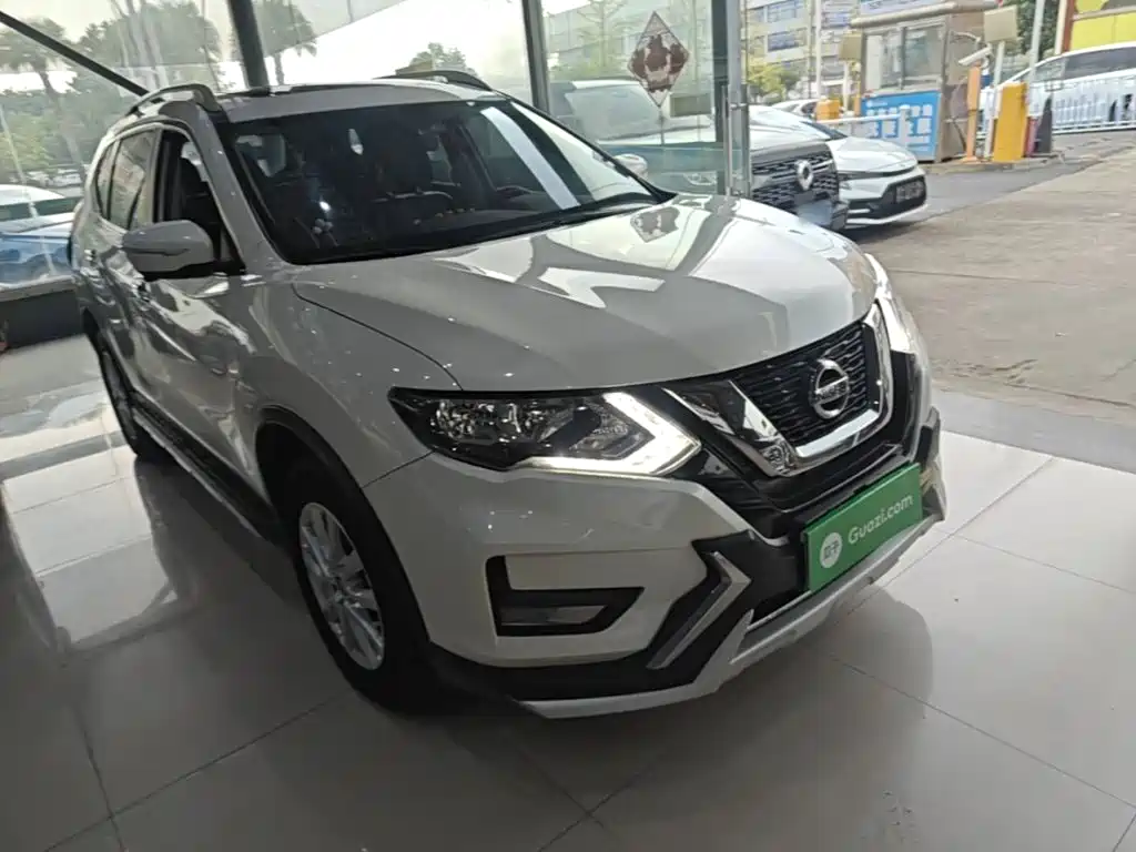 Nissan X-Trail — миниатюра 4
