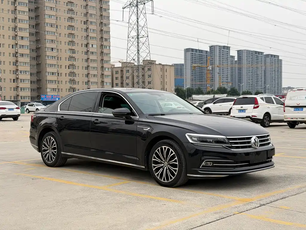 Volkswagen Phideon — миниатюра 3