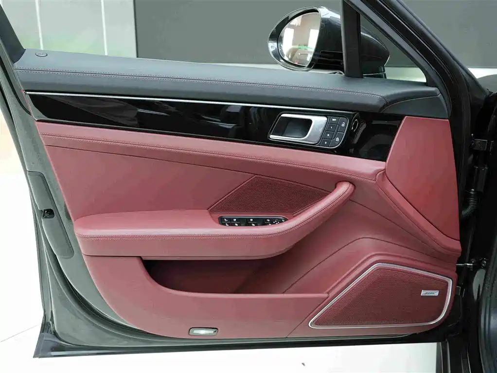 Porsche Panamera — миниатюра 14