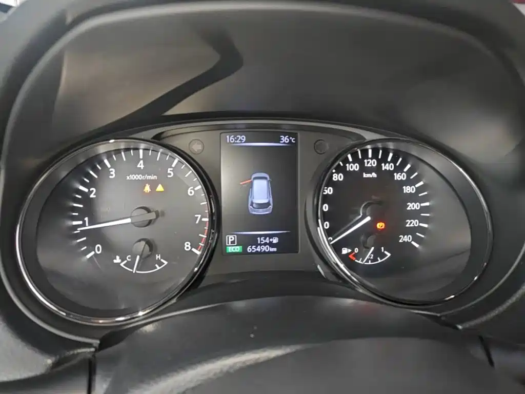 Nissan X-Trail — миниатюра 12