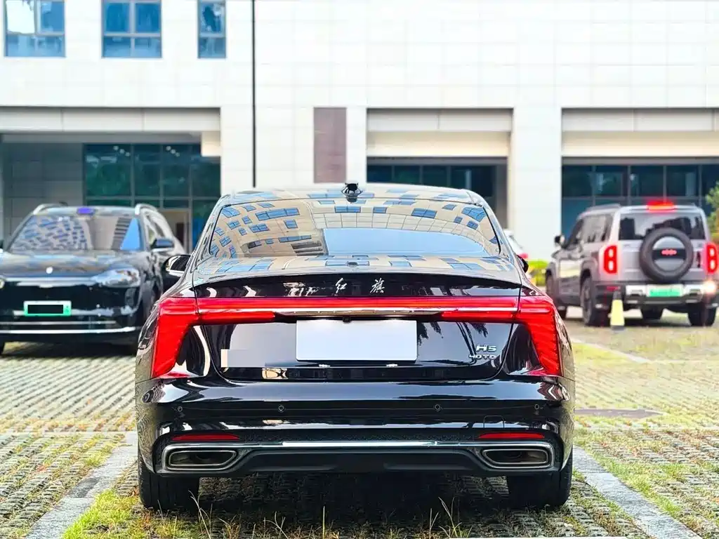 Hongqi Hongqi H5 — миниатюра 9