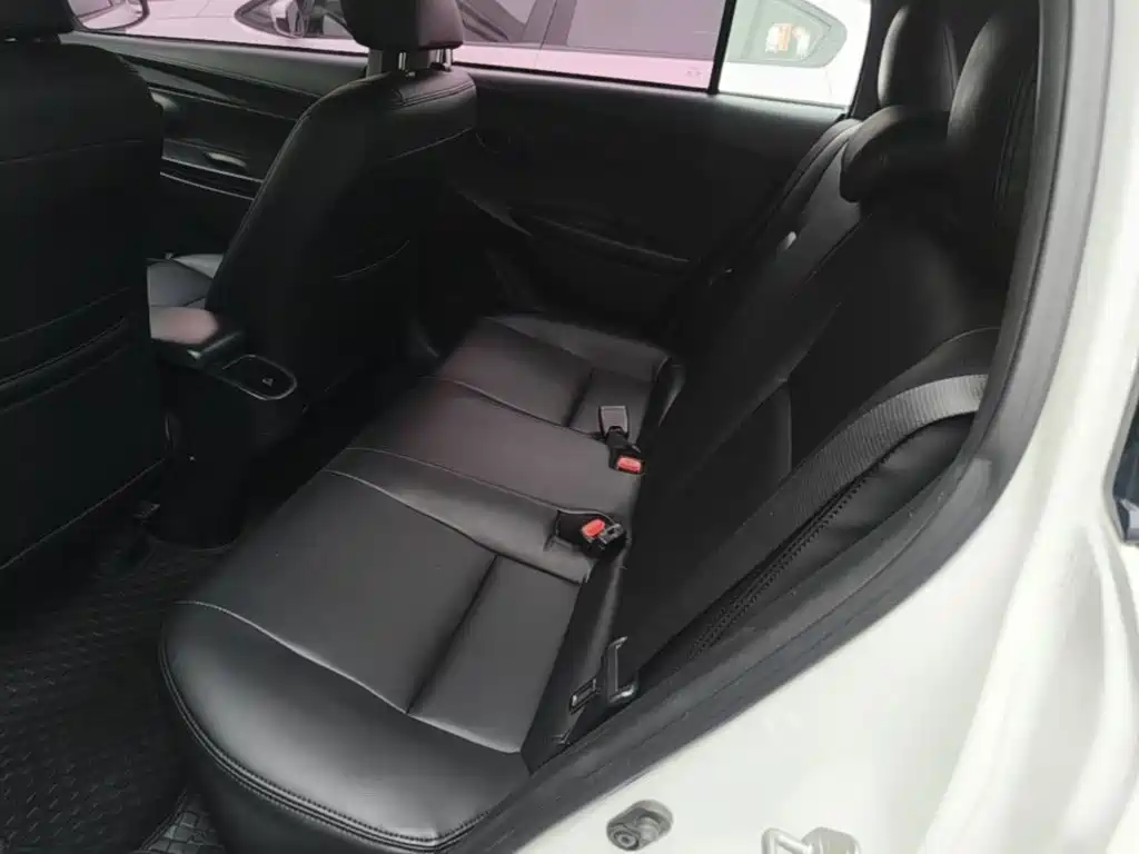 Toyota Yaris L — миниатюра 17