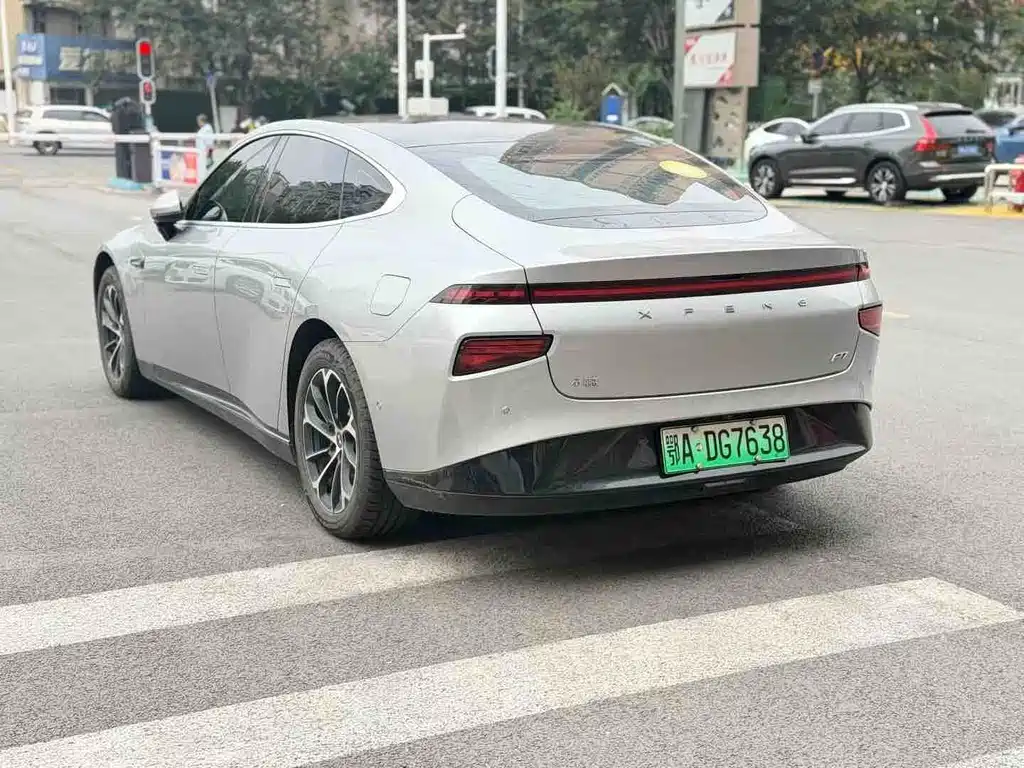 XPeng P7 — миниатюра 7