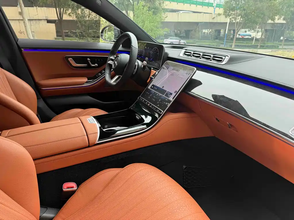 Mercedes-Benz S-Class — миниатюра 7