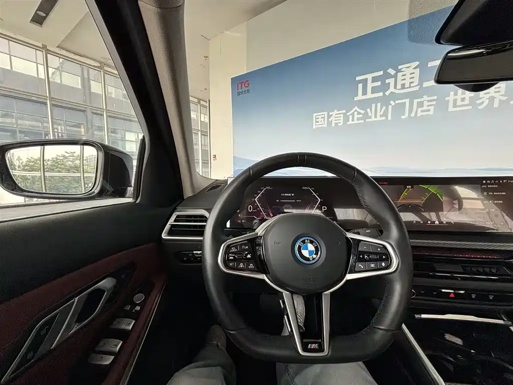 BMW i3 — миниатюра 19