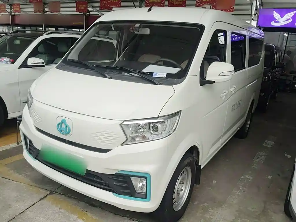 Kuayue Kuayue Star V5 EV — миниатюра 2