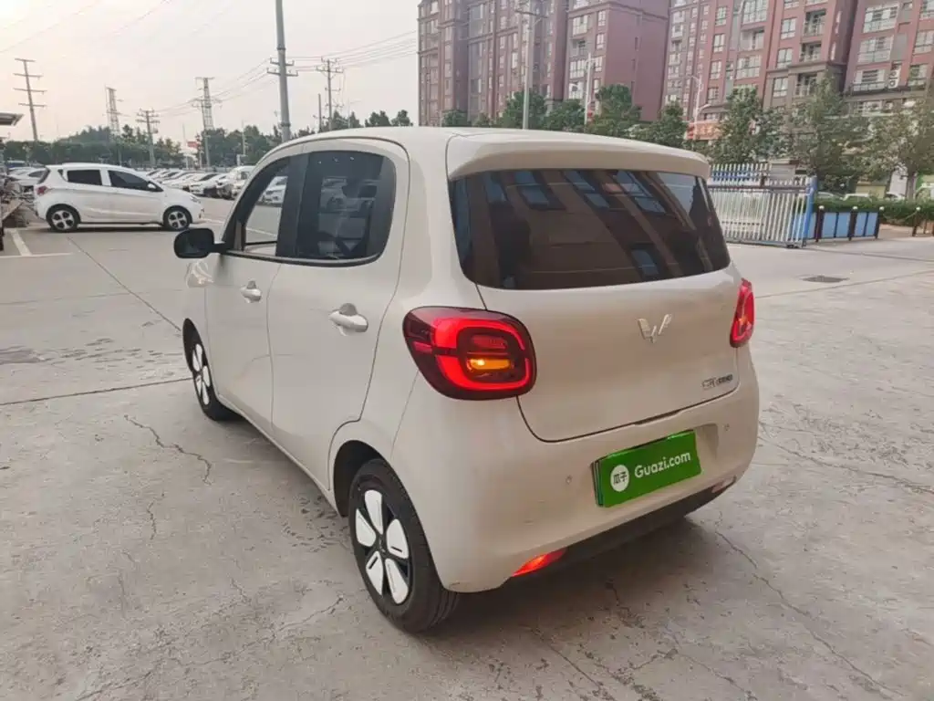 Wuling MINIEV — миниатюра 5