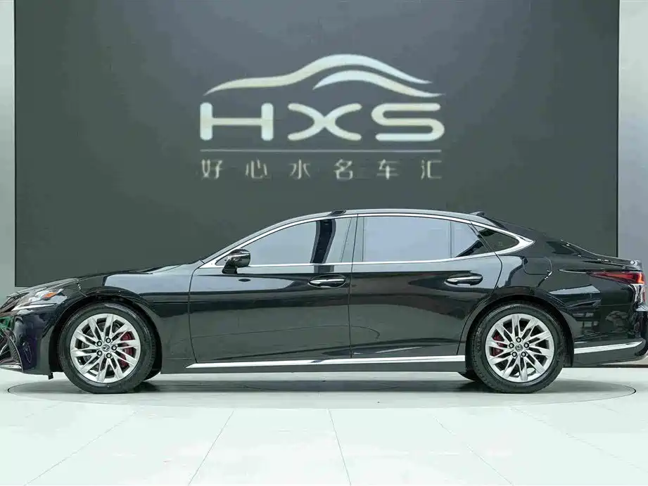 Lexus LS — миниатюра 3