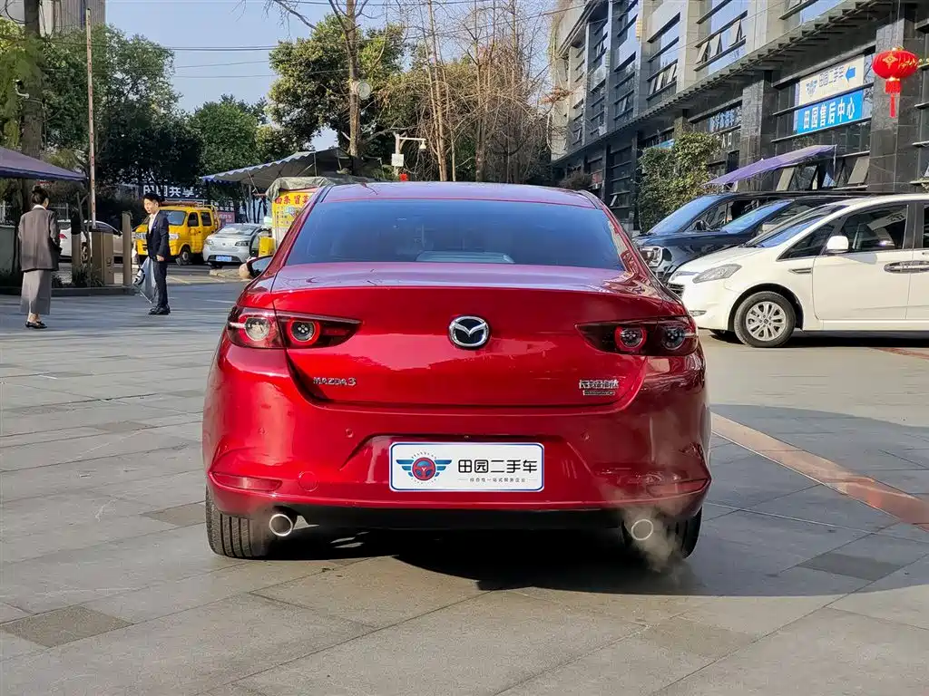 MAZDA 3 ANGKESAILA