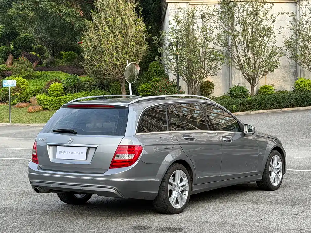 Mercedes-Benz C-Class (Import) — миниатюра 5