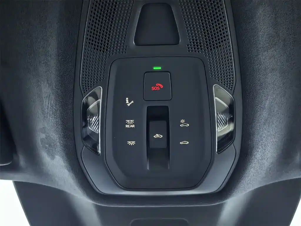 AUDI Q6L SPORTBACK E TRON