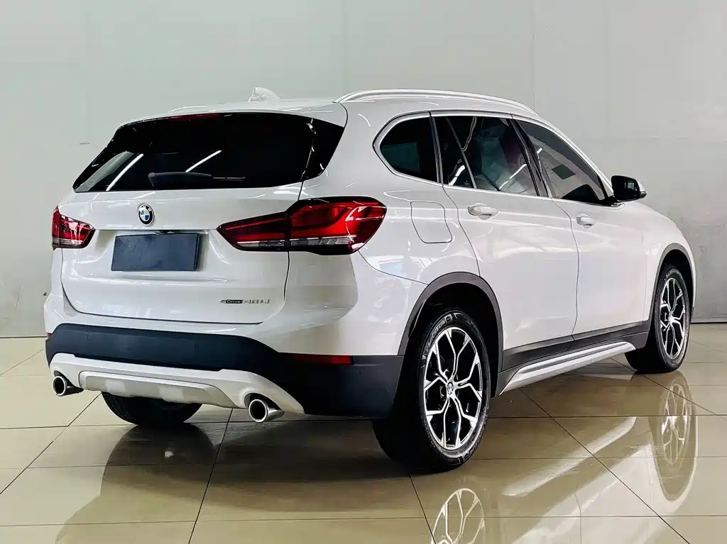 BMW X1 — миниатюра 7