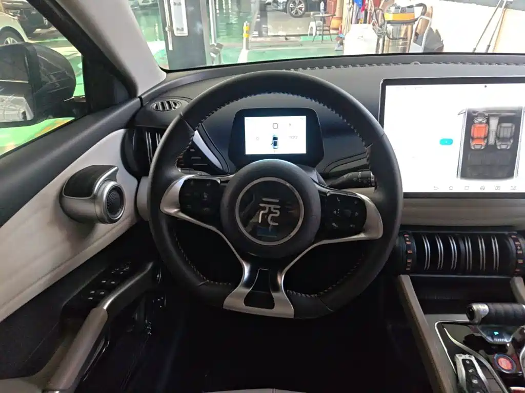 BYD Yuan Plus — миниатюра 11
