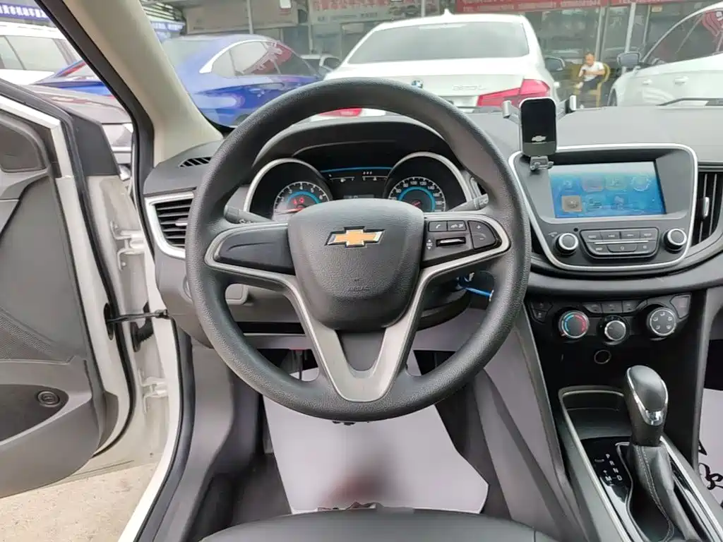 Chevrolet Cavalier — миниатюра 11