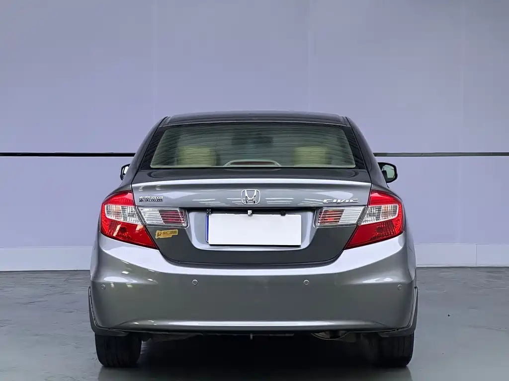 Honda Civic — миниатюра 5
