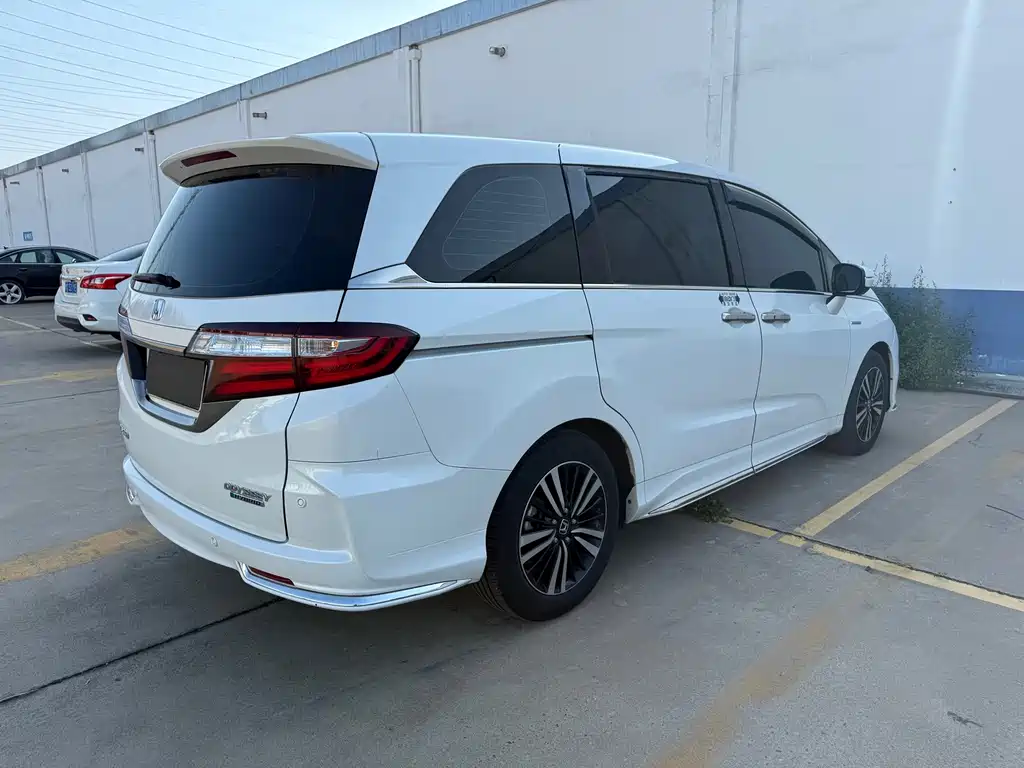 Honda Odyssey — миниатюра 7