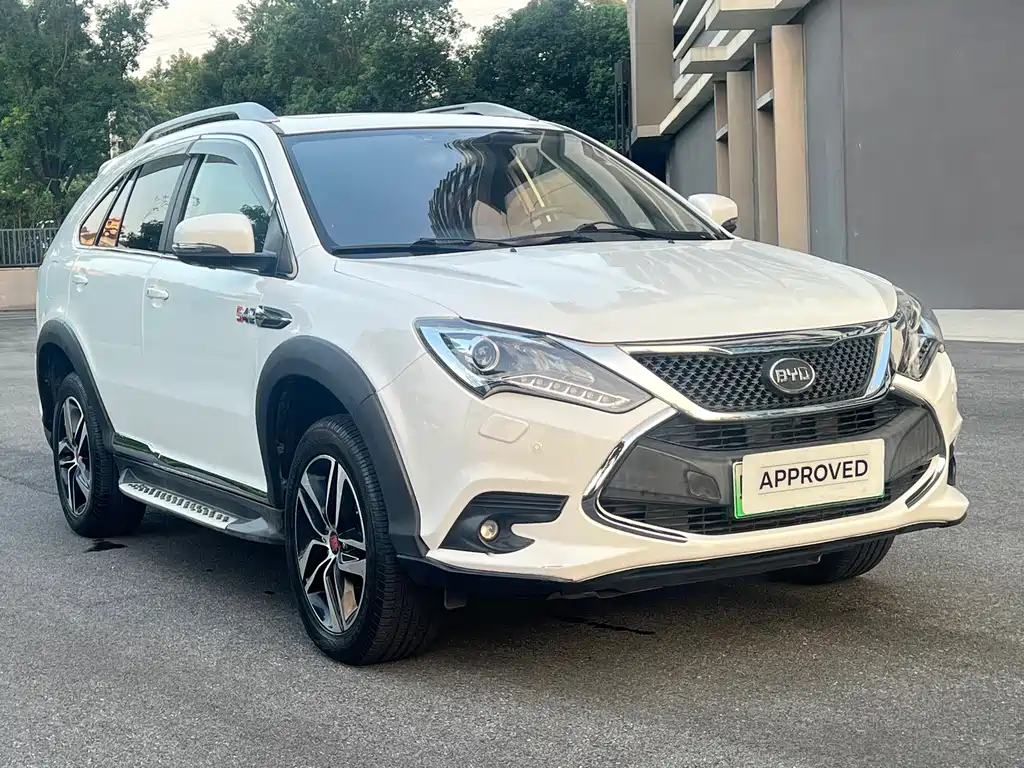 BYD Tang New Energy — миниатюра 3