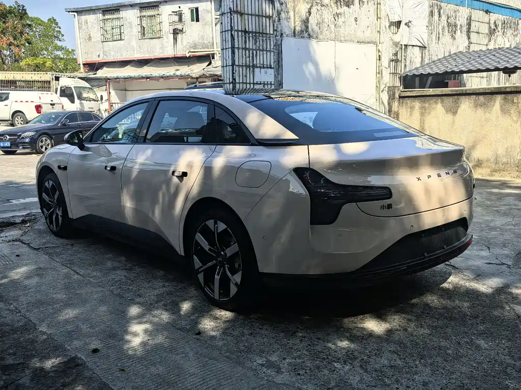 XIAOPENG MONA M03
