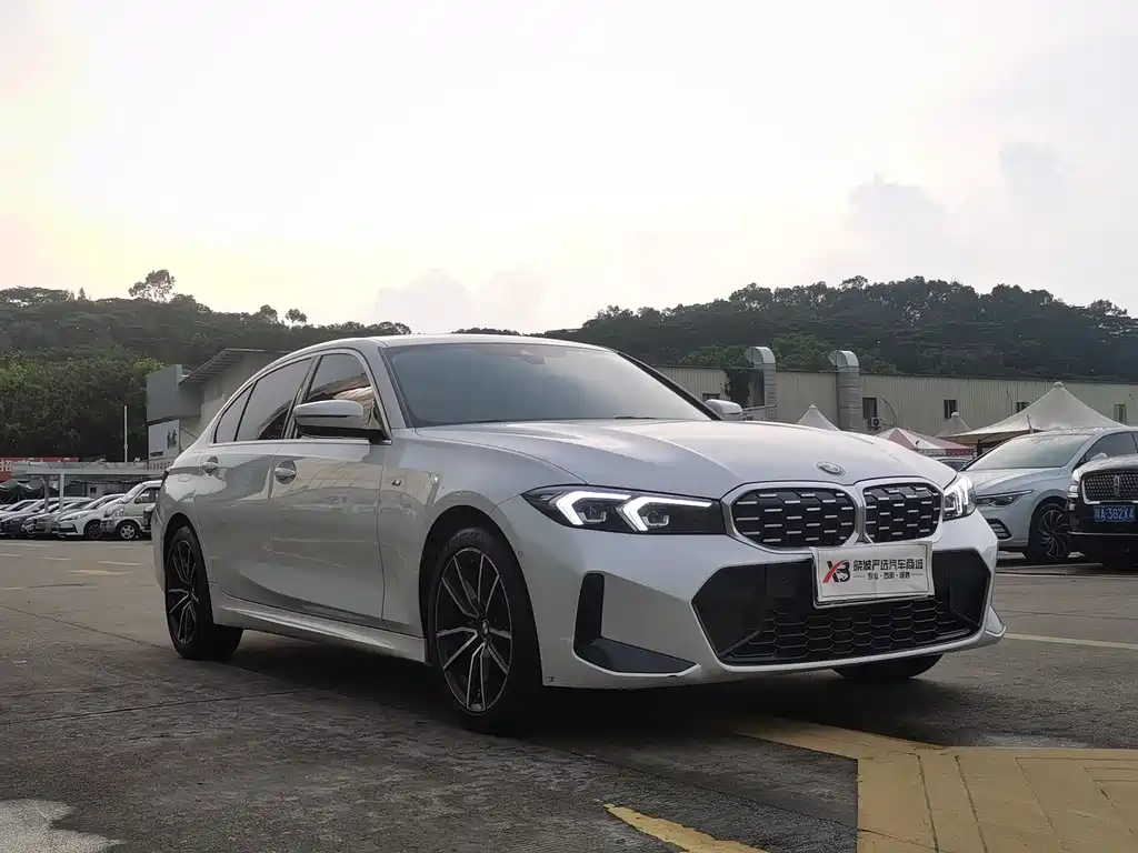 BMW 3 Series 3 2023 325Li M Sport