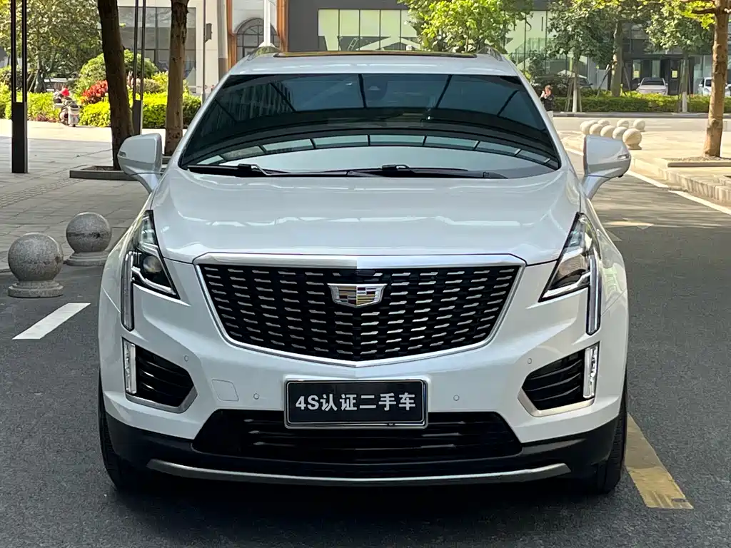 CADILLAC XT5
