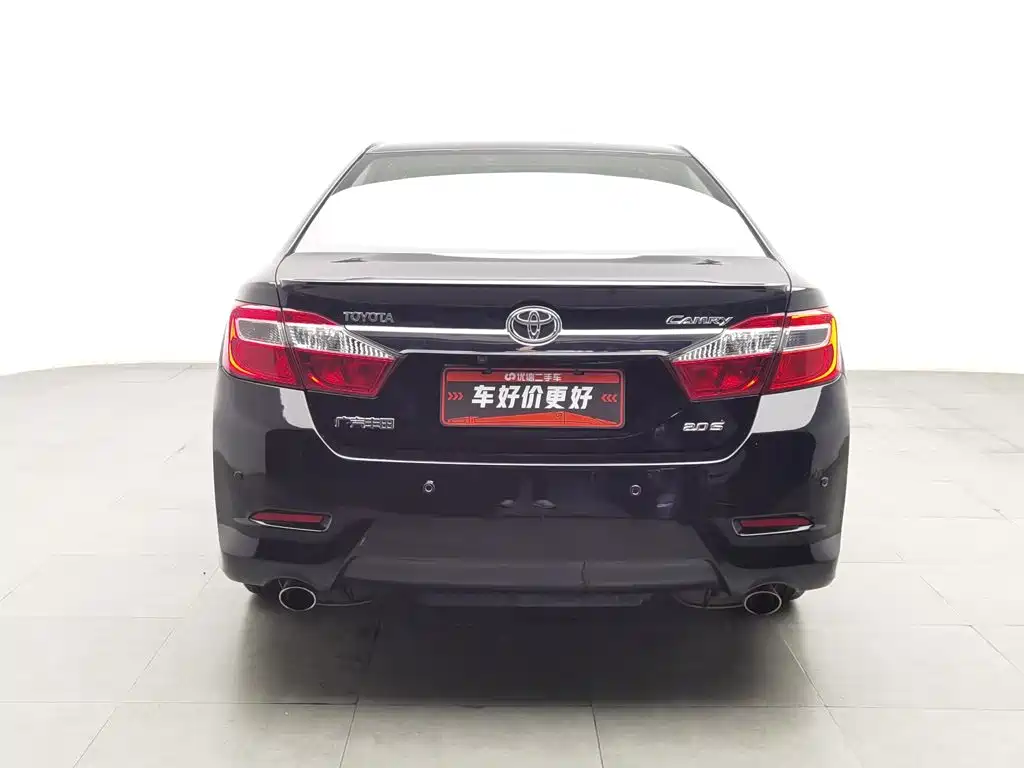 Toyota Camry — миниатюра 4