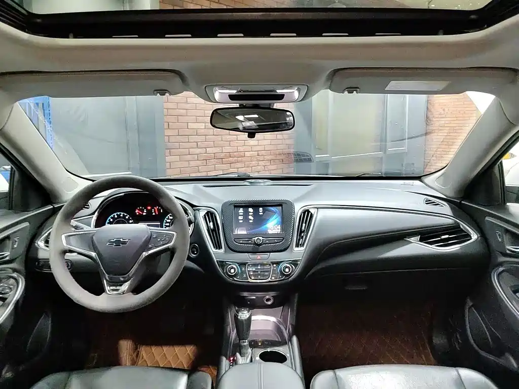 Chevrolet Malibu XL — миниатюра 12