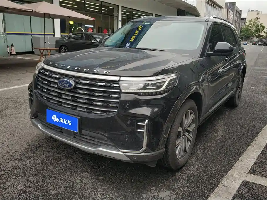 Ford Explorer 2023