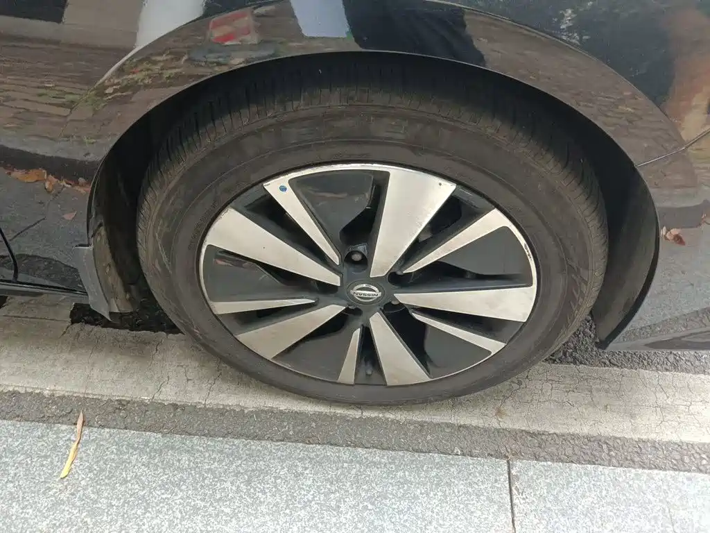 Nissan Teana — миниатюра 24