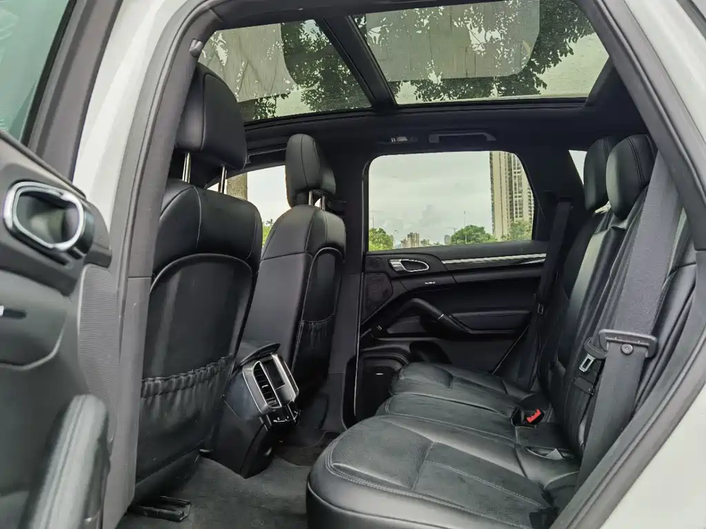 Porsche Cayenne 2011 Cayenne 3.0T