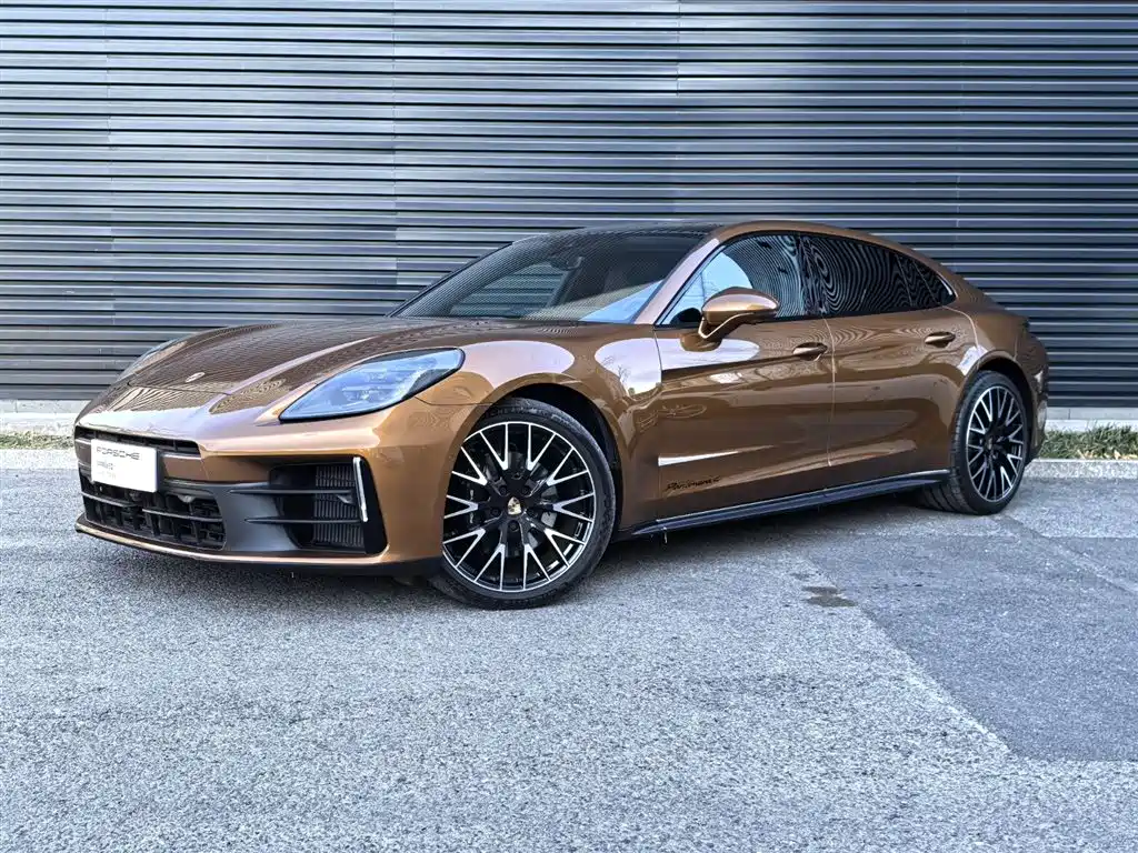 Porsche Panamera 2024