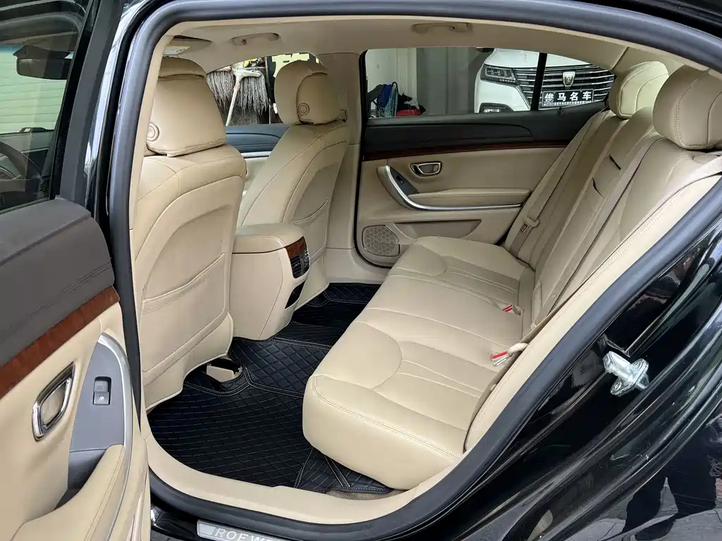 Roewe 950 — миниатюра 8