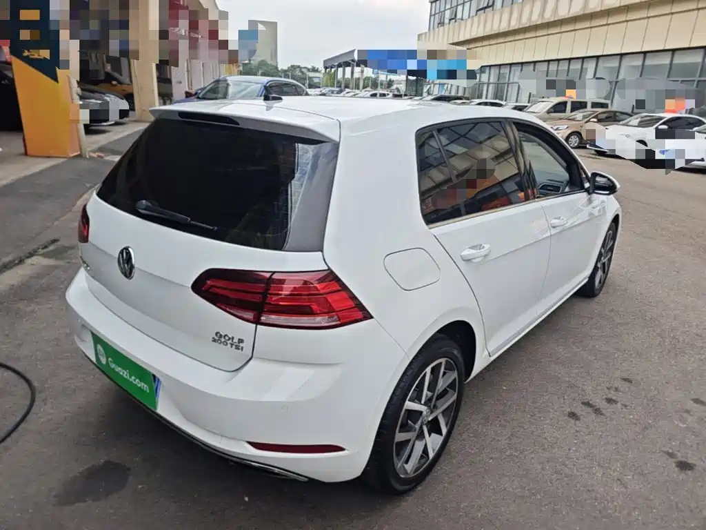 Volkswagen Golf — миниатюра 7
